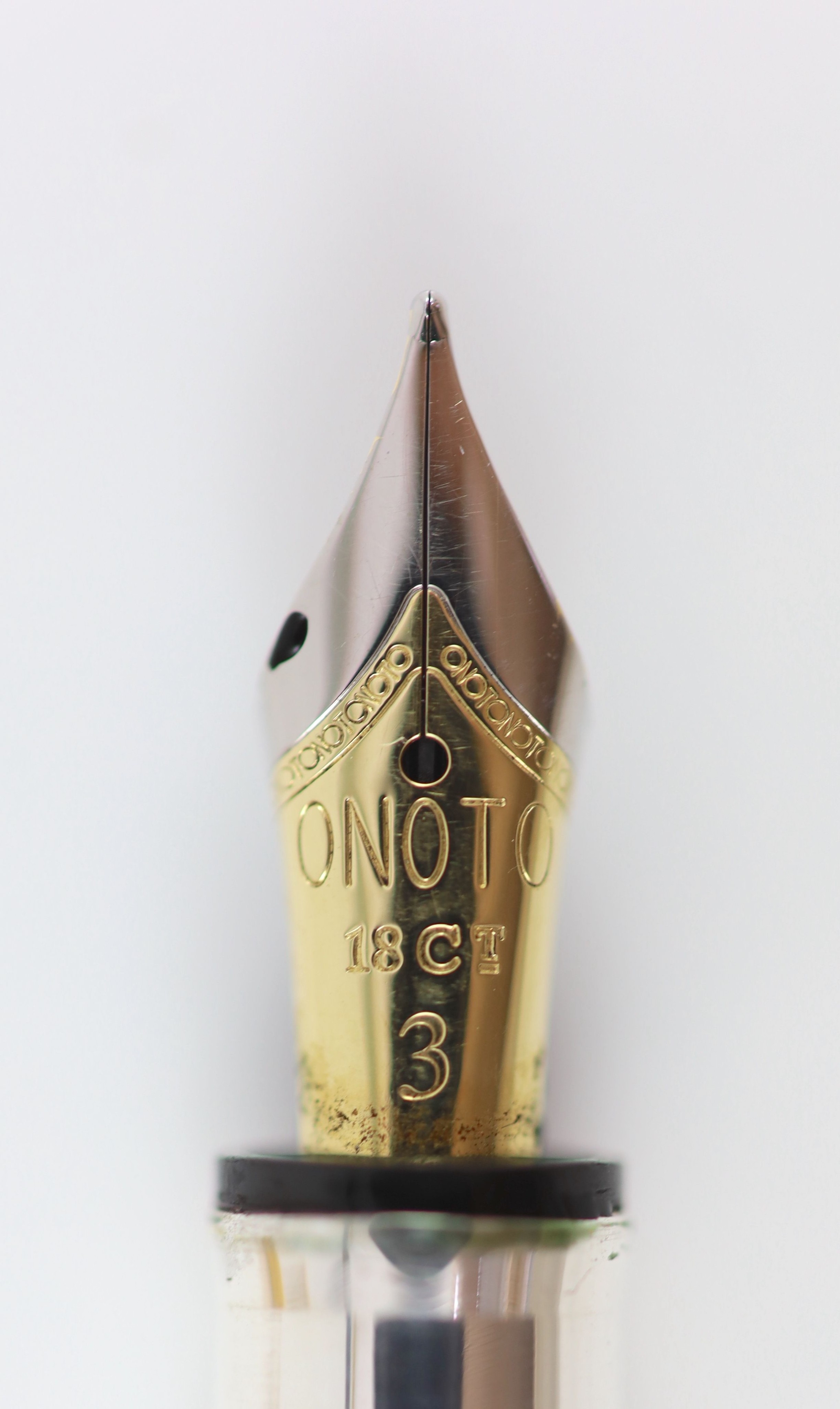 Onoto No.3 Prototype fountain pen, boxed with Onoto certificate, white metal casing